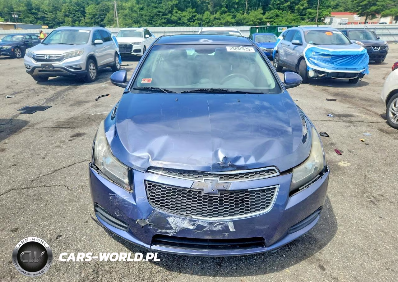 2014 Chevrolet Cruze Lt VIN:1G1PC5SB9E7254217 - 5