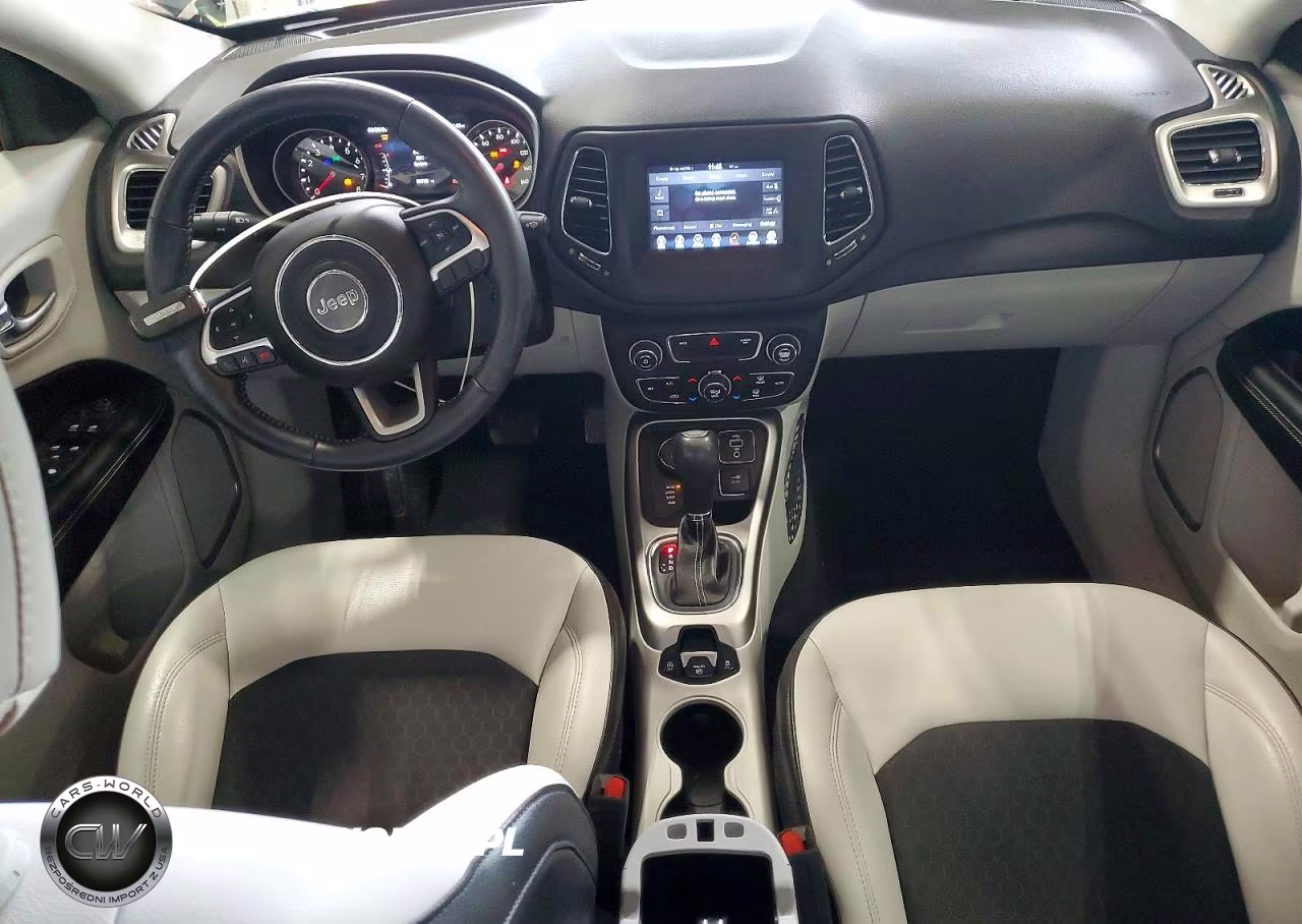 2018 Jeep Compass Latitude VIN:3C4NJDBB0JT315703 - 8