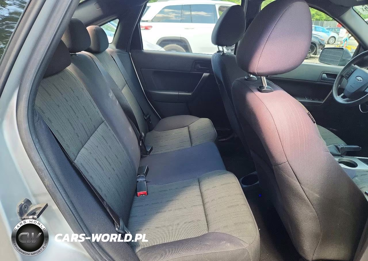 2010 Ford Focus Se VIN:1FAHP3FNXAW286298 - 10