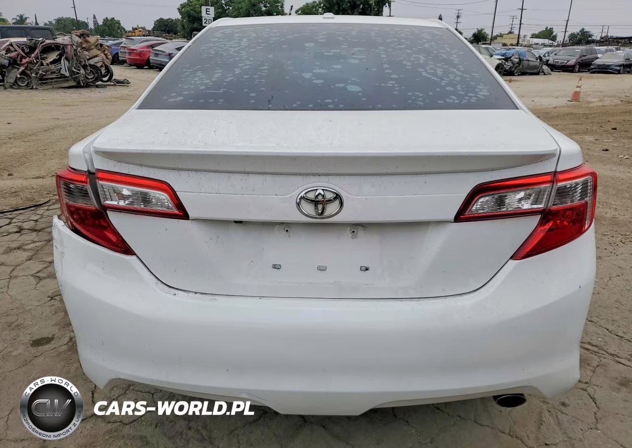 2014 Toyota Camry Se VIN:4T1BF1FK4EU845015 - 6
