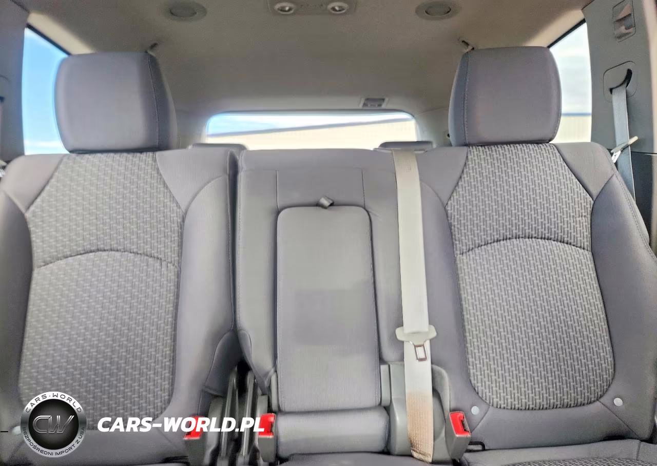 2012 Chevrolet Traverse Ls VIN:1GNKVFED0CJ372534 - 10
