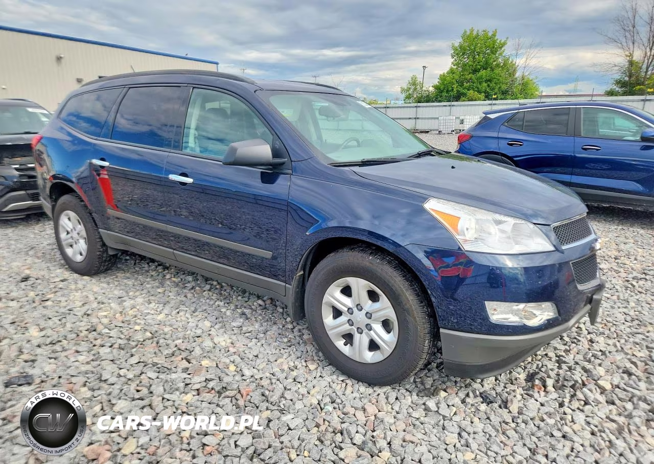 2012 Chevrolet Traverse Ls VIN:1GNKVFED0CJ372534 - 4