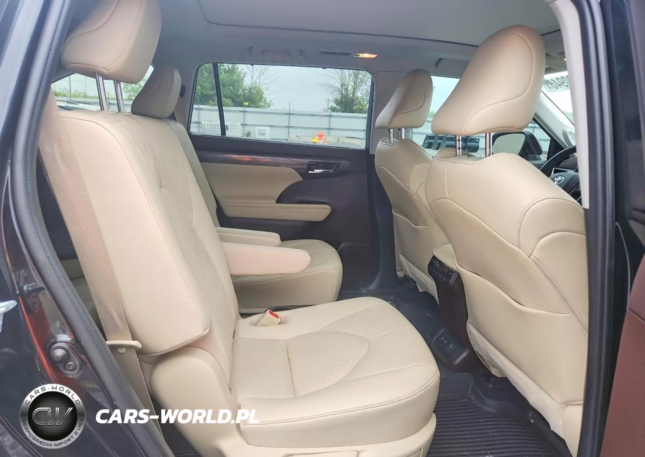 2021 Toyota Highlander Hybrid Platinum VIN:5TDFARAH0MS010501 - 11