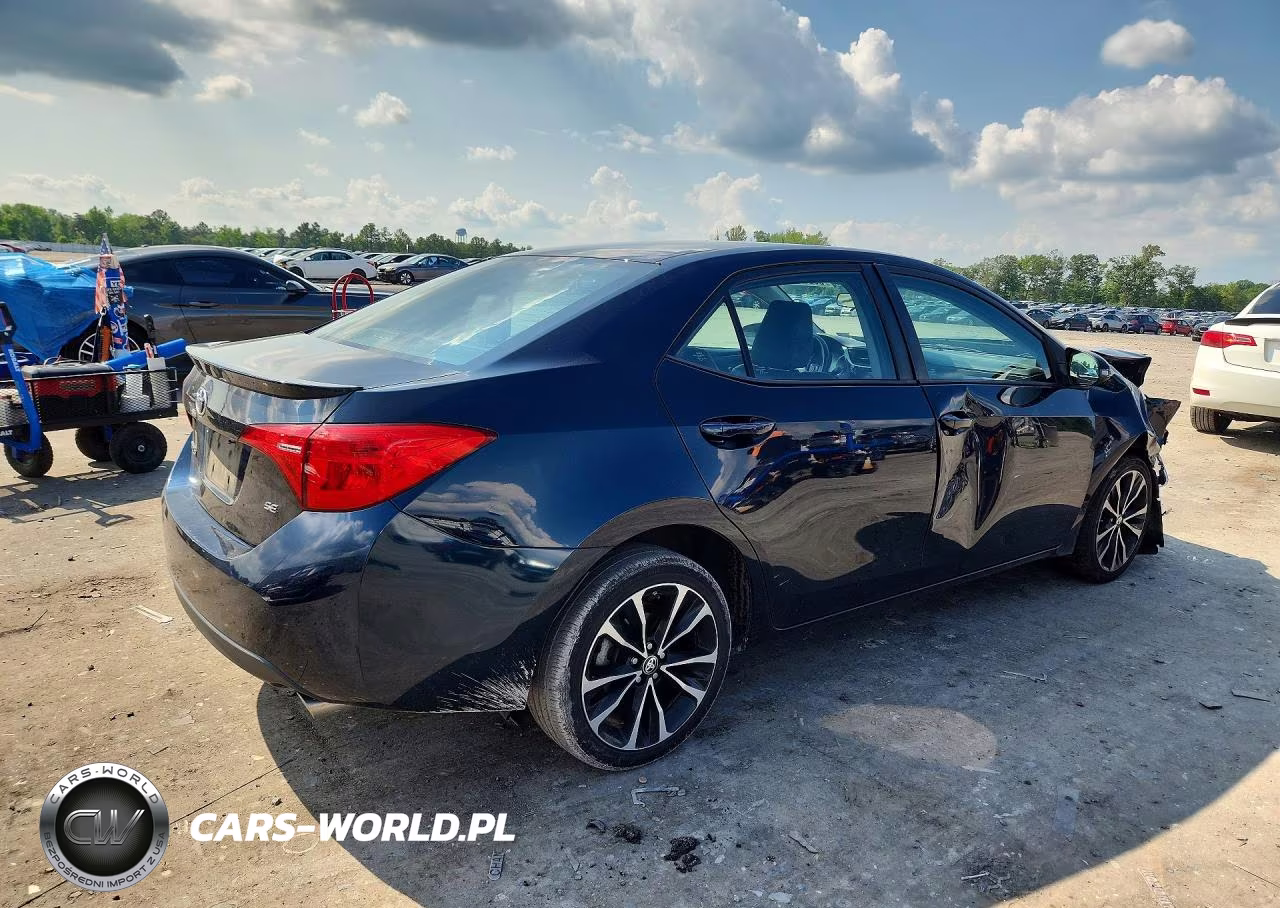2018 Toyota Corolla Se VIN:2T1BURHEXJC007563 - 3