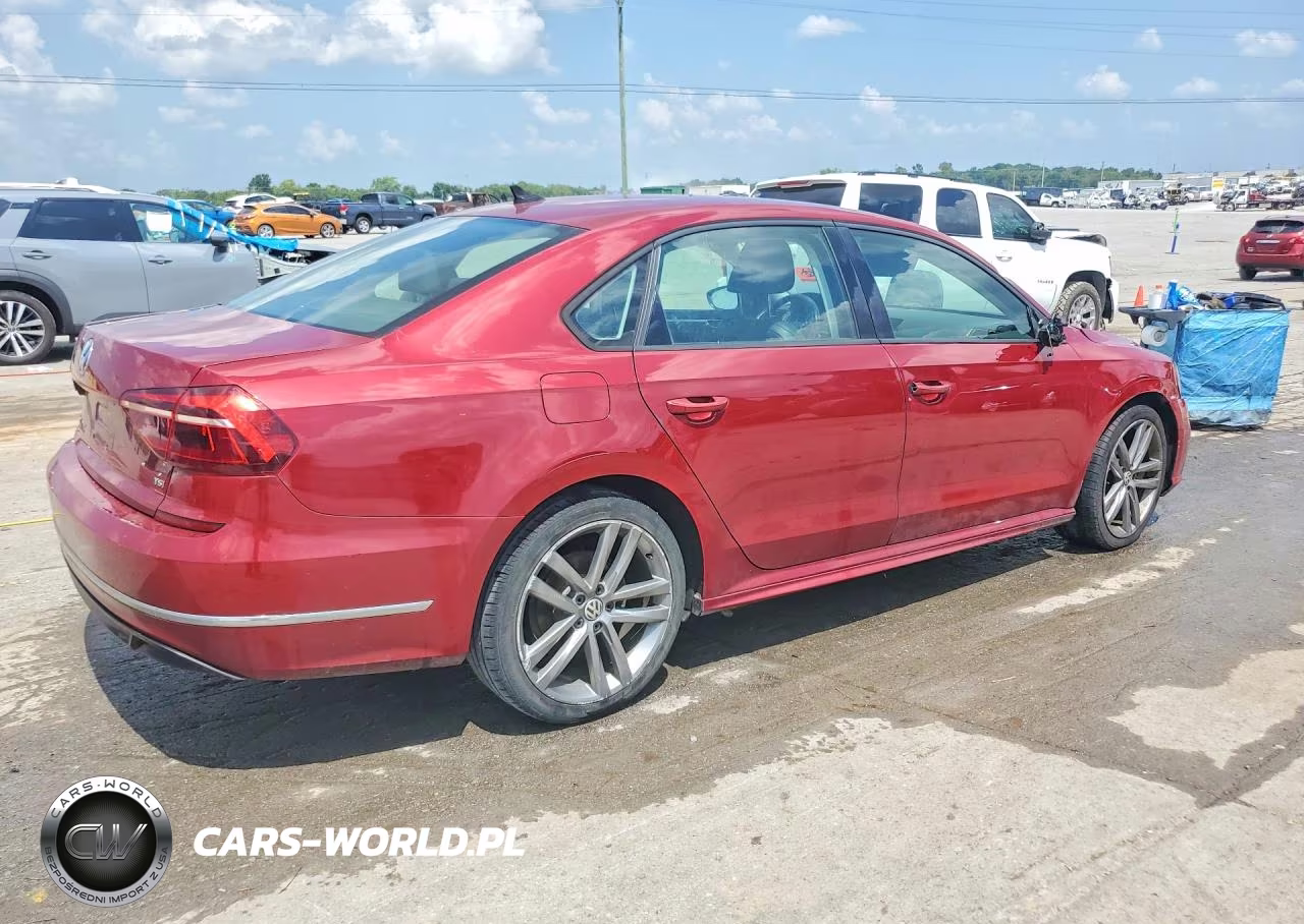 2018 Volkswagen Passat S VIN:1VWAA7A37JC035800 - 3