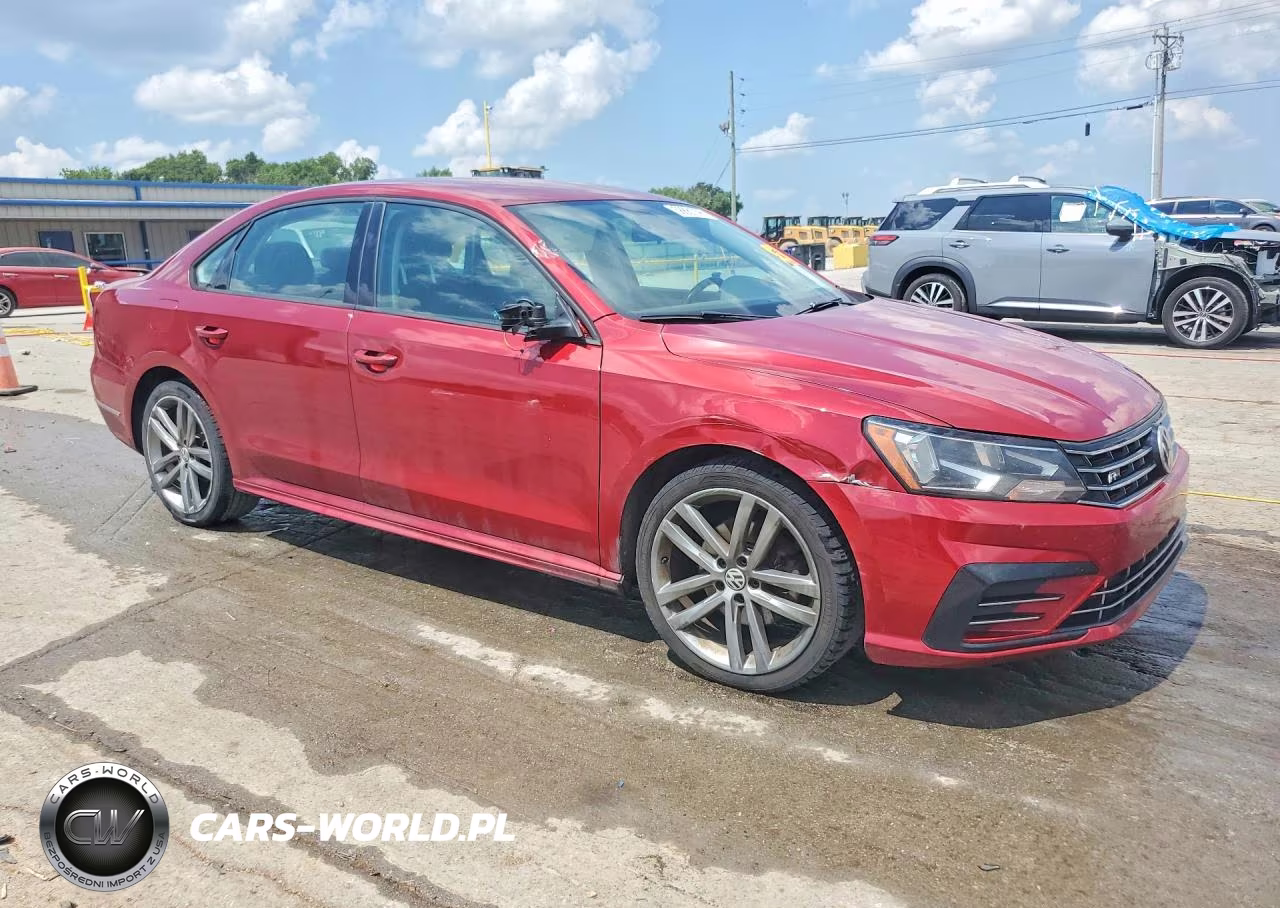 2018 Volkswagen Passat S VIN:1VWAA7A37JC035800 - 4