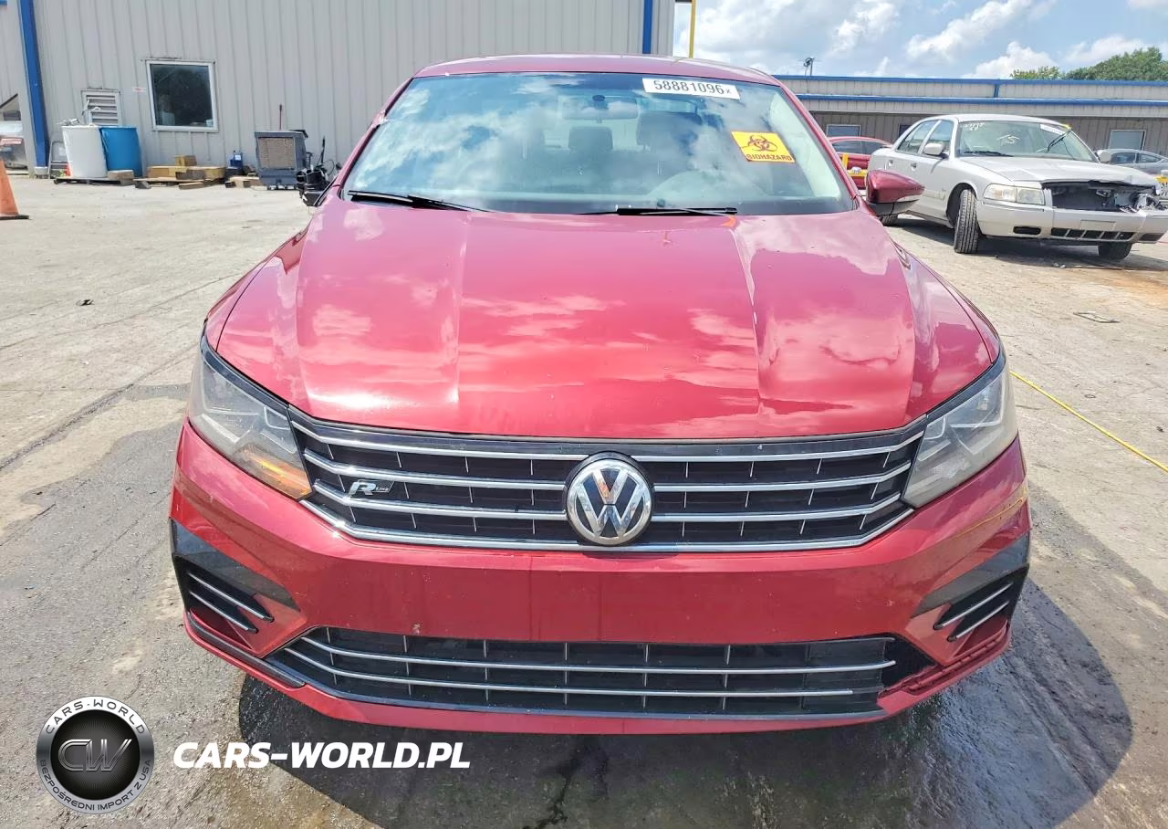 2018 Volkswagen Passat S VIN:1VWAA7A37JC035800 - 5