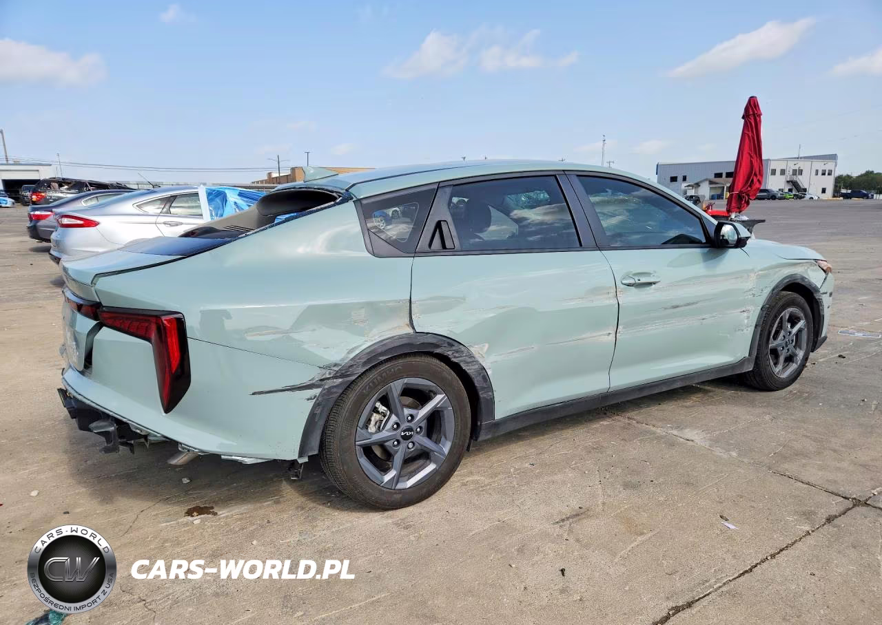 2025 Kia K4 Lxs VIN:3KPFT4DE3SE212674 - 3