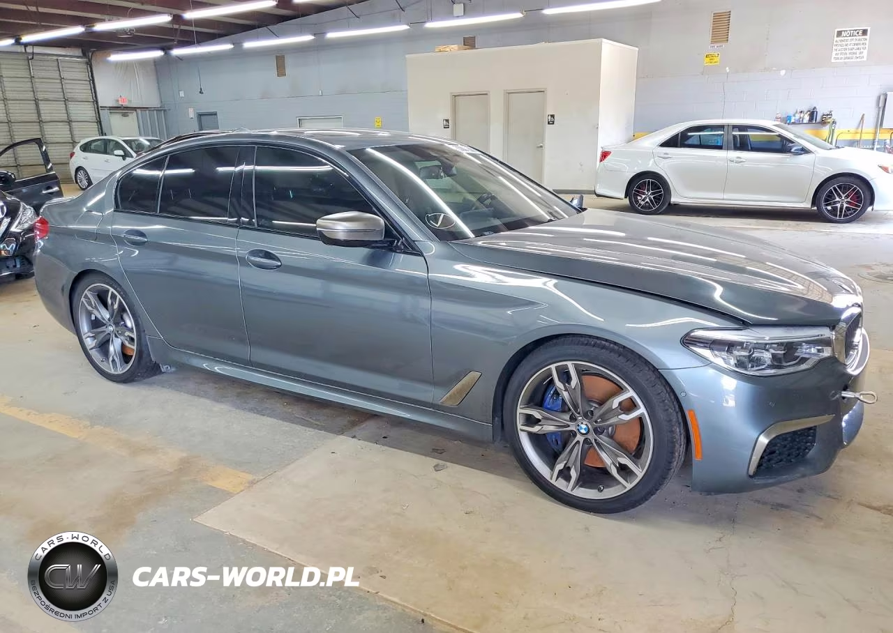 2020 BMW M550Xi VIN:WBAJS7C06LCD37892 - 4