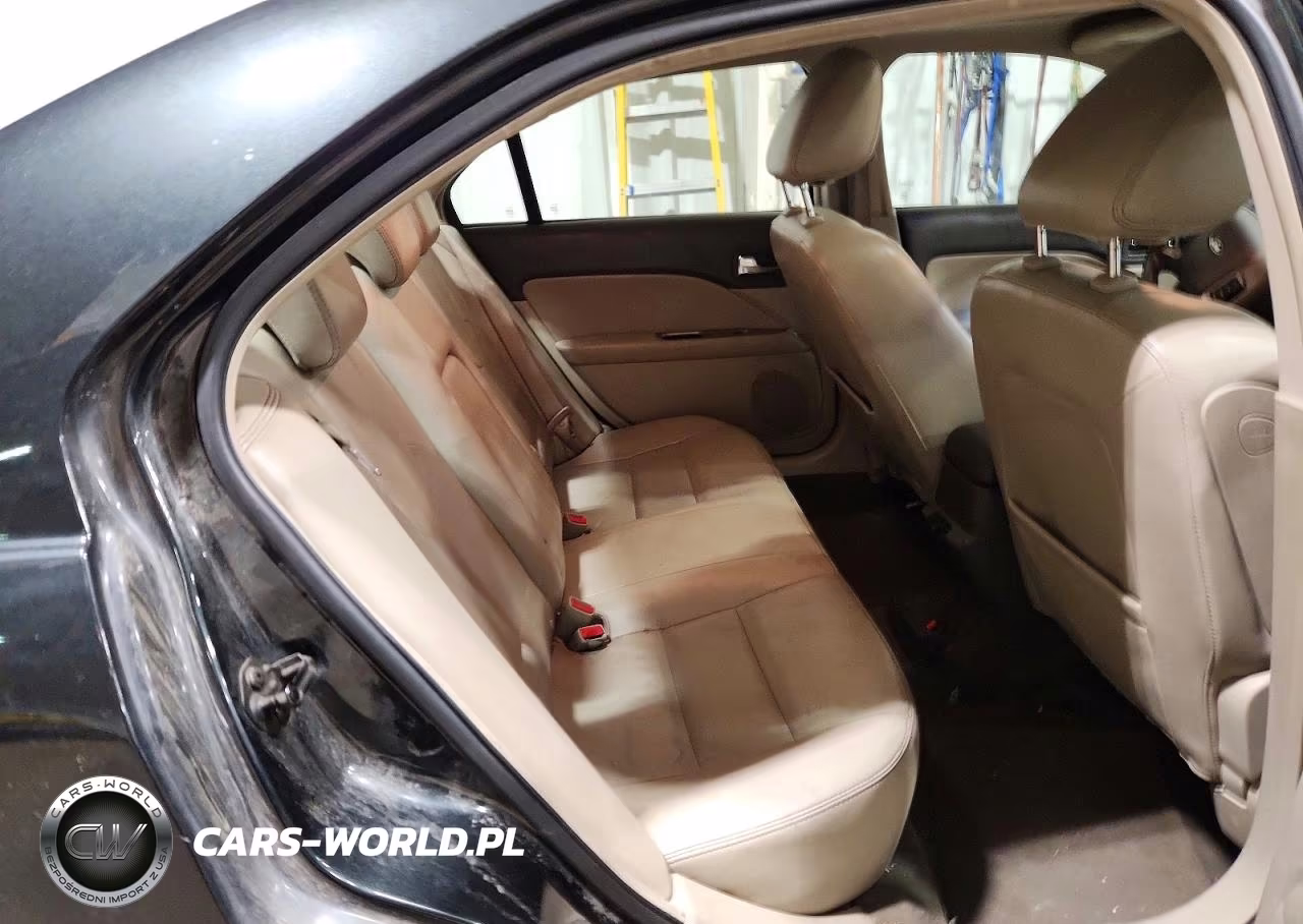 2010 Ford Fusion Hybrid VIN:3FADP0L36AR195614 - 10