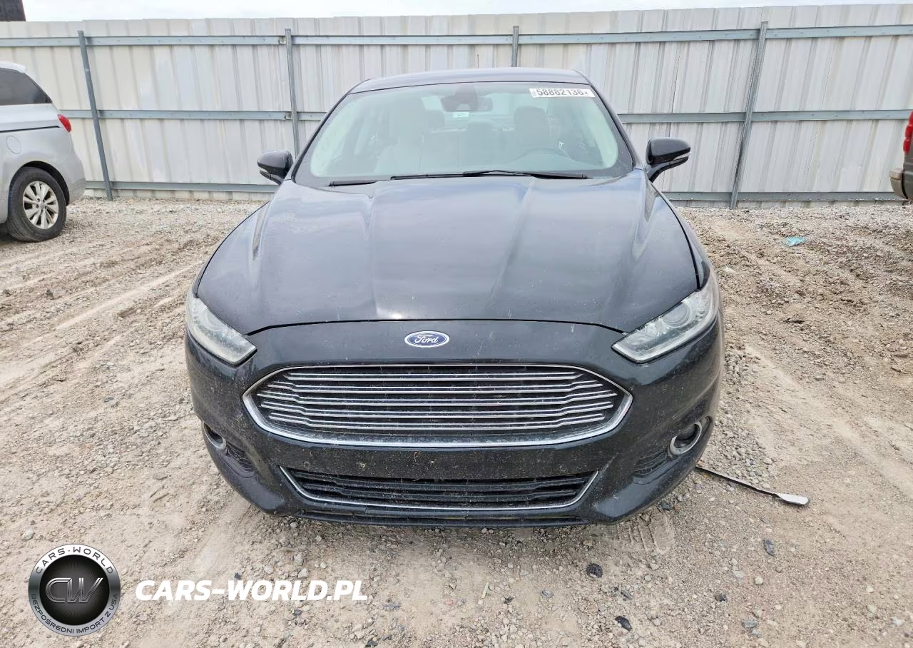 2015 Ford Fusion Titanium VIN:3FA6P0K98FR252451 - 5