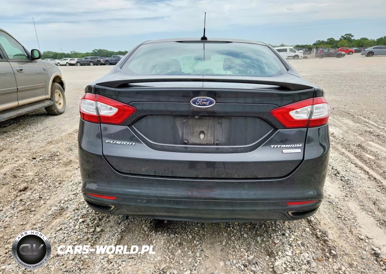 2015 Ford Fusion Titanium VIN:3FA6P0K98FR252451 - 6
