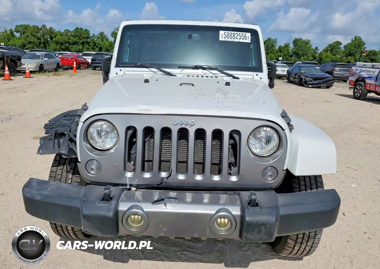 2015 Jeep Wrangler Unlimited Sport VIN:1C4BJWDG1FL603479 - 5