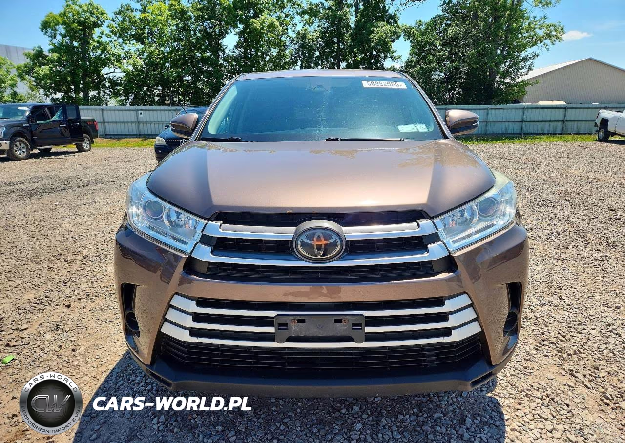 2018 Toyota Highlander VIN:5TDBZRFH4JS872177 - 5