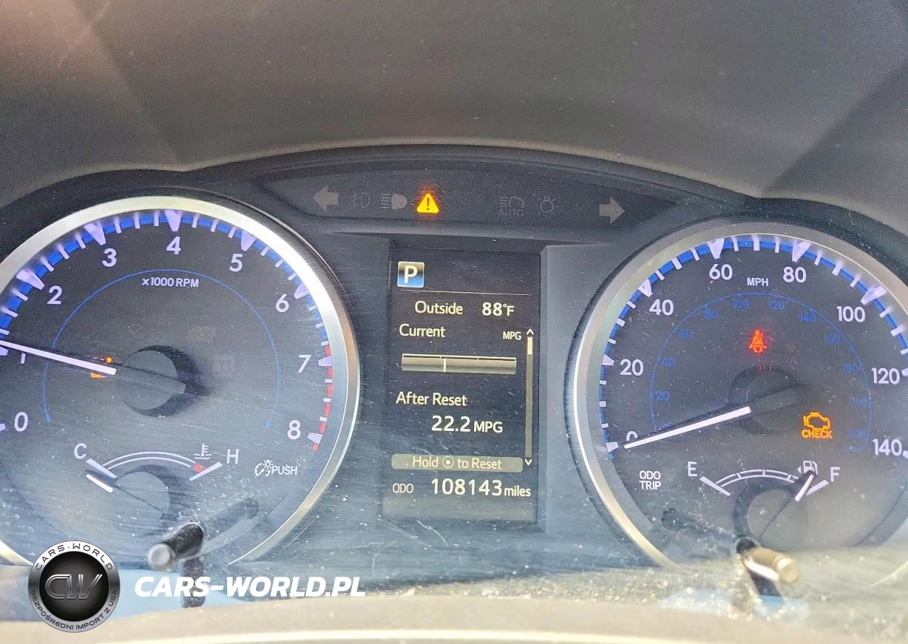 2018 Toyota Highlander VIN:5TDBZRFH4JS872177 - 9