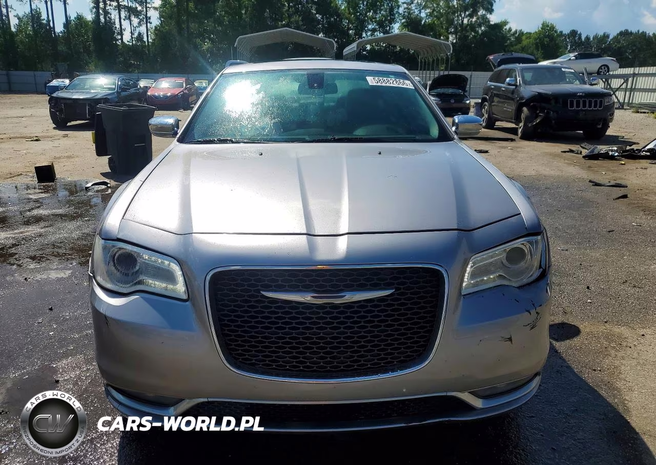 2015 Chrysler 300C VIN:2C3CCAEG7FH903626 - 5