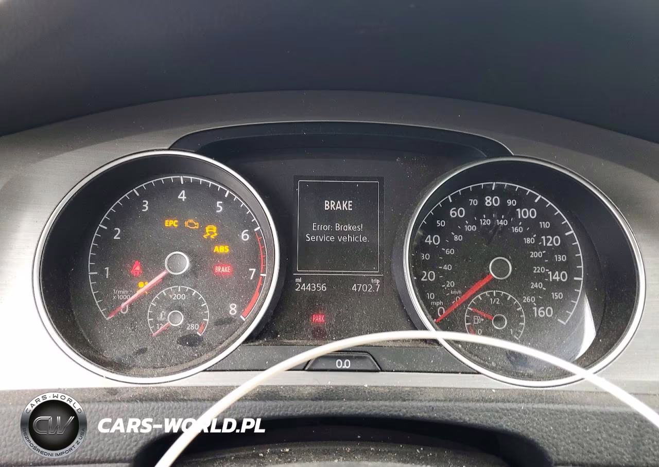 2015 Volkswagen Golf VIN:3VW117AU6FM056149 - 9