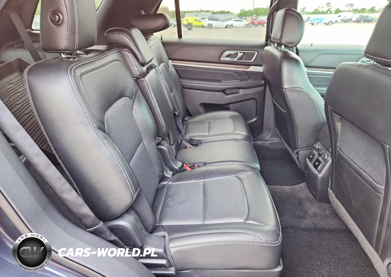 2017 Ford Explorer Limited VIN:1FM5K8F85HGA25518 - 11