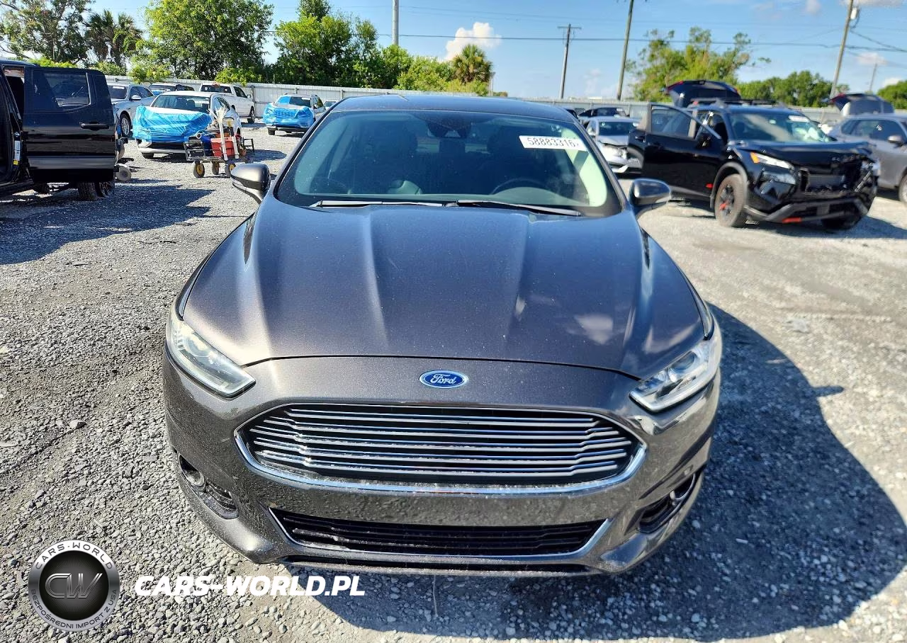 2016 Ford Fusion Titanium VIN:3FA6P0K90GR364517 - 5