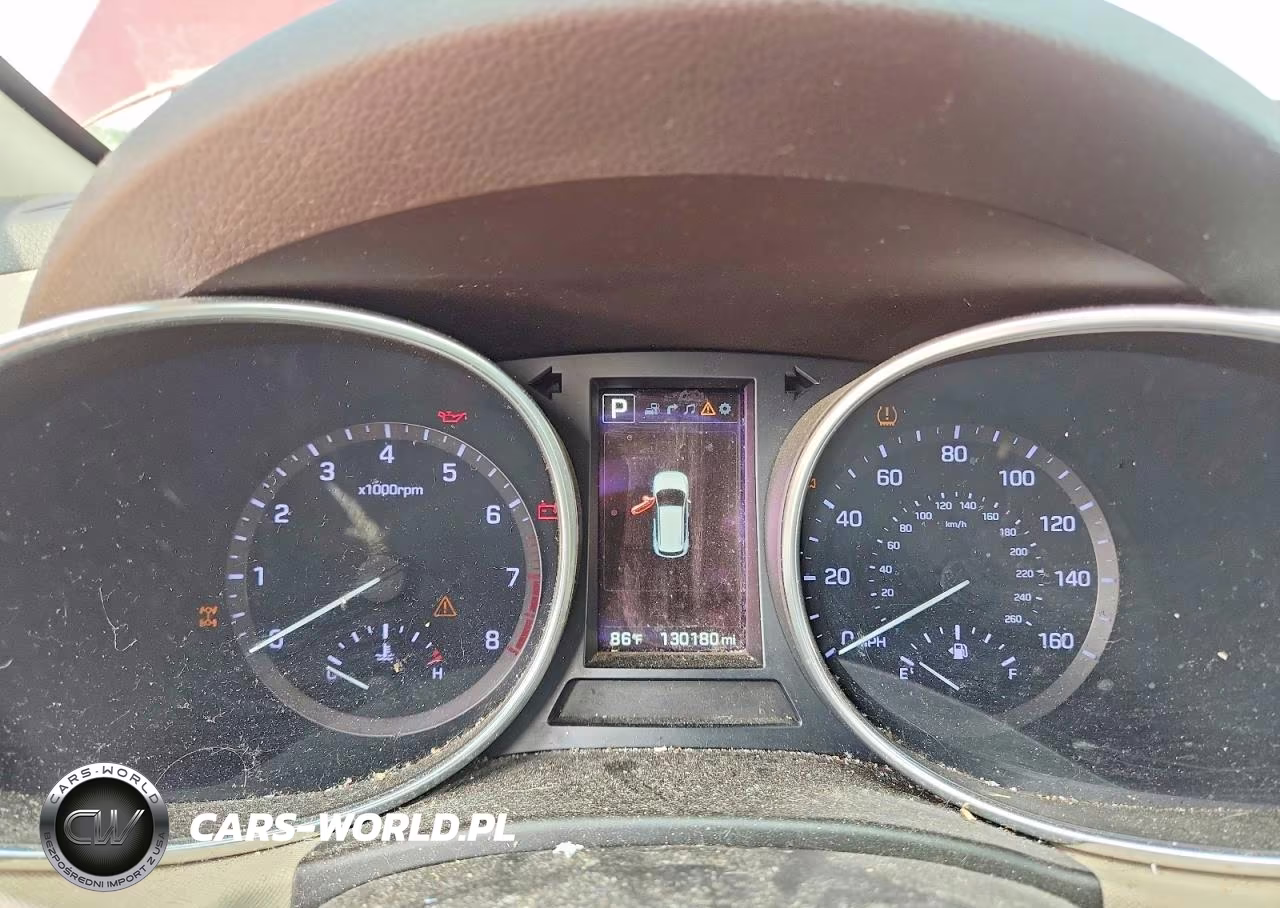 2017 Hyundai Santa Fe Limited Ultimate VIN:KM8SRDHFXHU220034 - 9