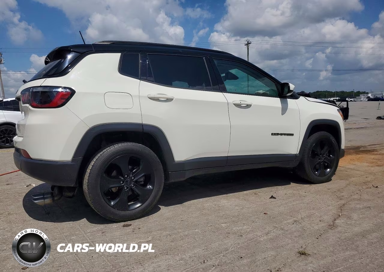 2021 Jeep Compass Latitude VIN:3C4NJDBB7MT533786 - 3