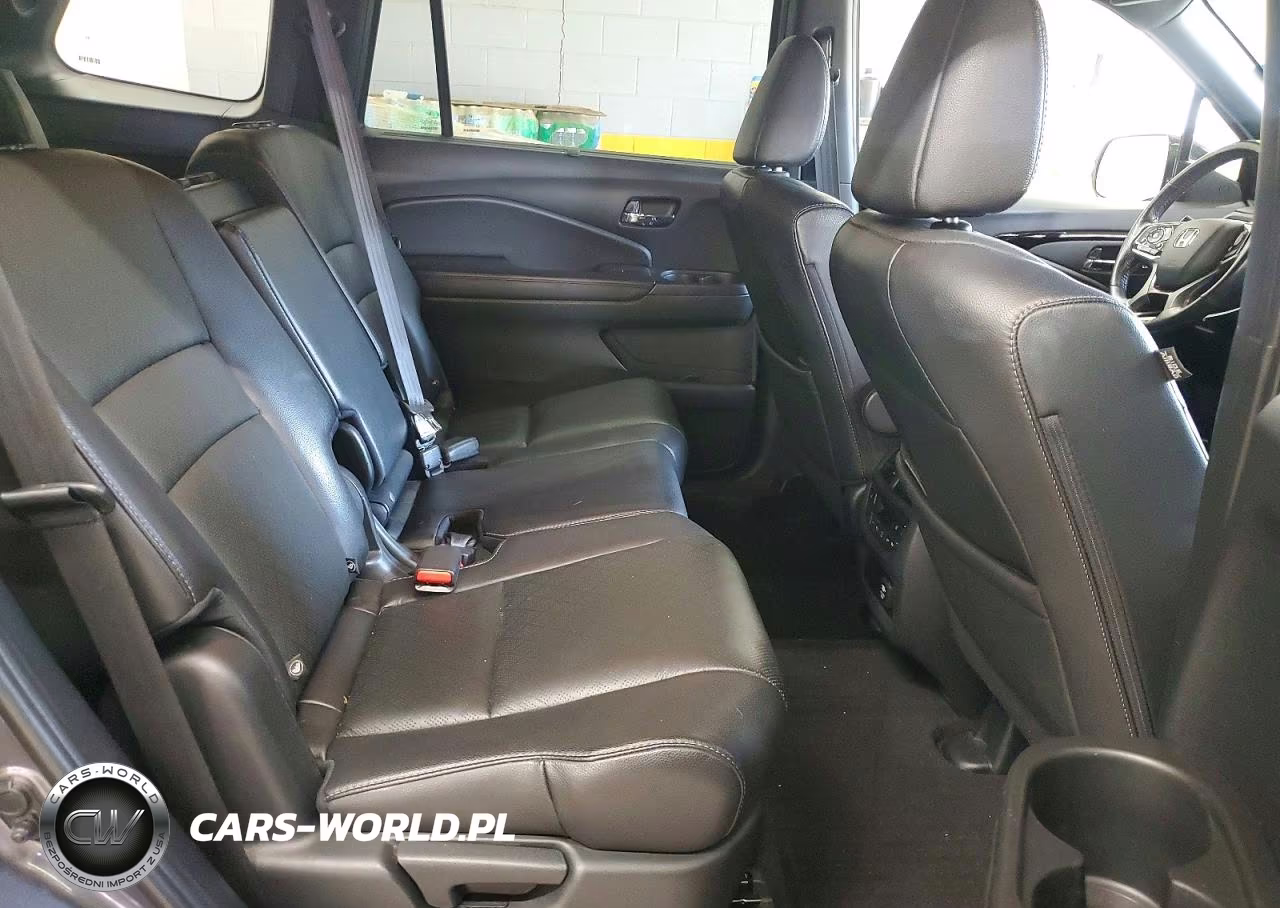 2019 Honda Passport Elite VIN:5FNYF8H08KB003835 - 11