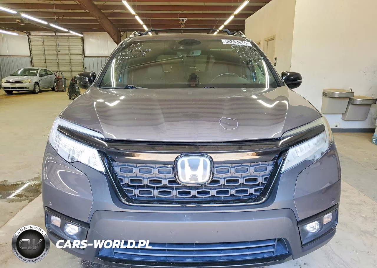 2019 Honda Passport Elite VIN:5FNYF8H08KB003835 - 5