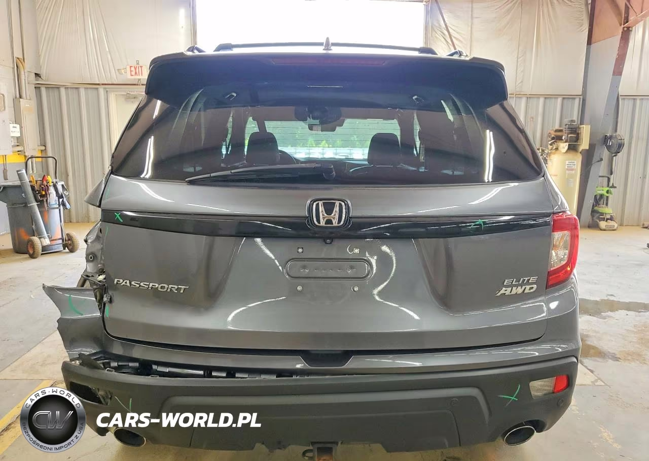 2019 Honda Passport Elite VIN:5FNYF8H08KB003835 - 6