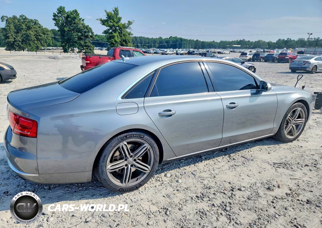 2012 Audi A8 Quattro VIN:WAUAVAFDXCN004244 - 3