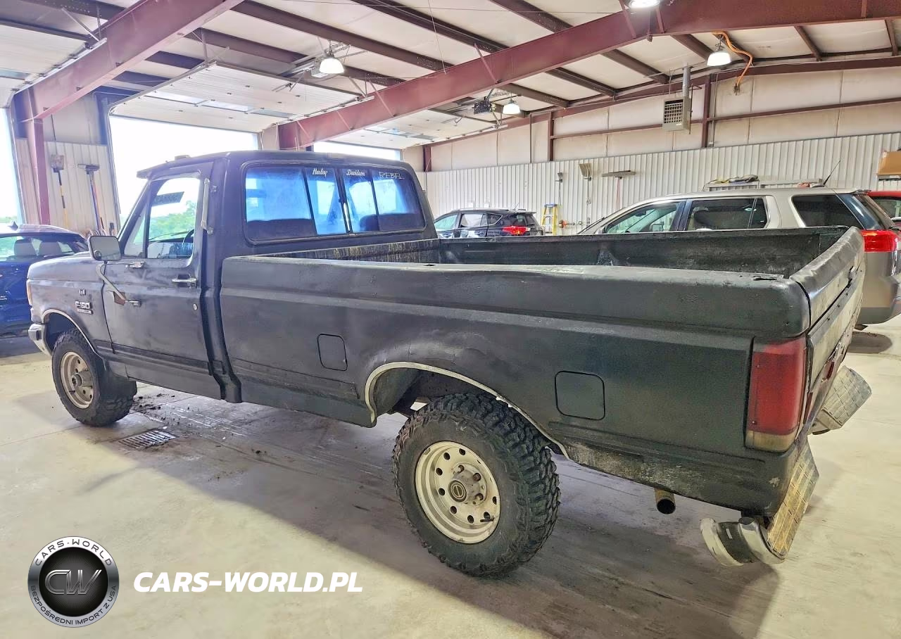 1990 Ford F150 VIN:1FTEF14N7LNB02824 - 2