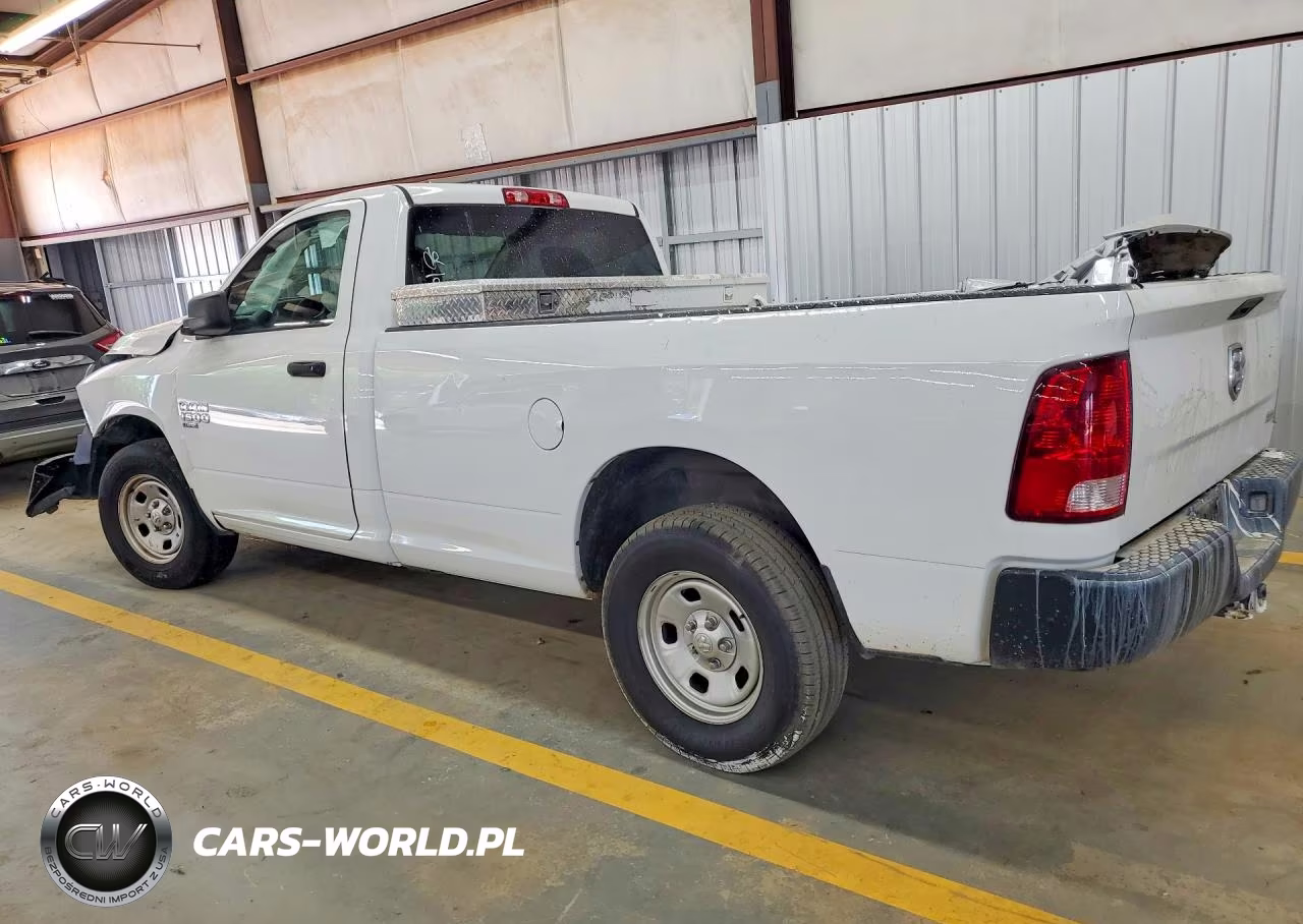 2019 Ram 1500 Classic Tradesman VIN:3C6JR6DG8KG722486 - 2