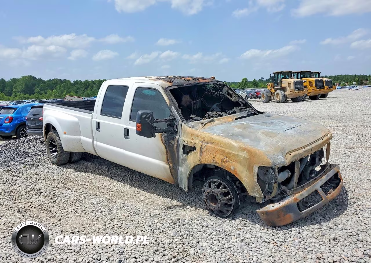 2008 Ford F350 Super Duty VIN:1FTWW32R78ED88462 - 4