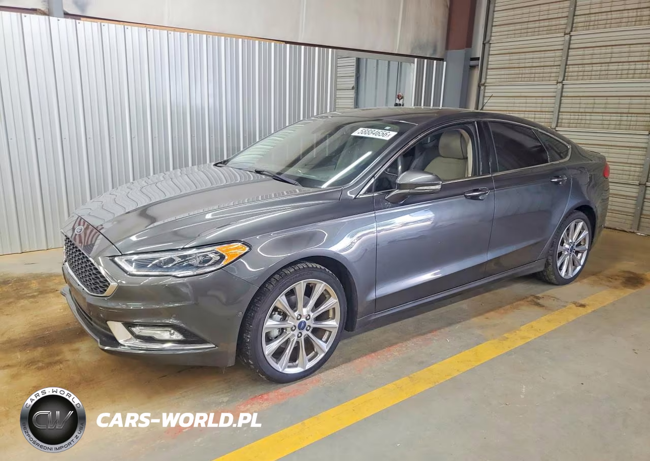2017 Ford Fusion Titanium – zdjęcie 1 z 12