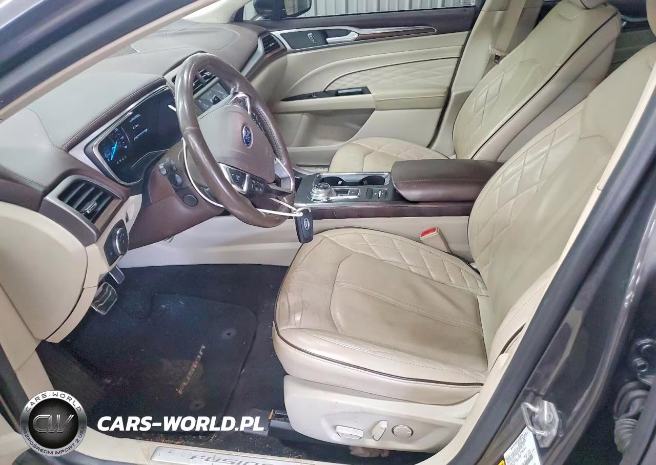 2017 Ford Fusion Titanium VIN:3FA6P0K96HR402012 - 7