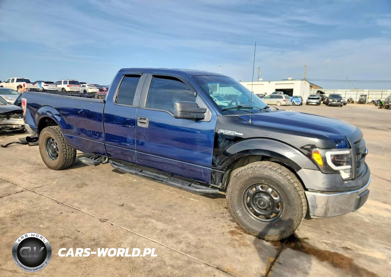 2013 Ford F150 Super Cab VIN:1FTVX1CF5DKD00067 - 4