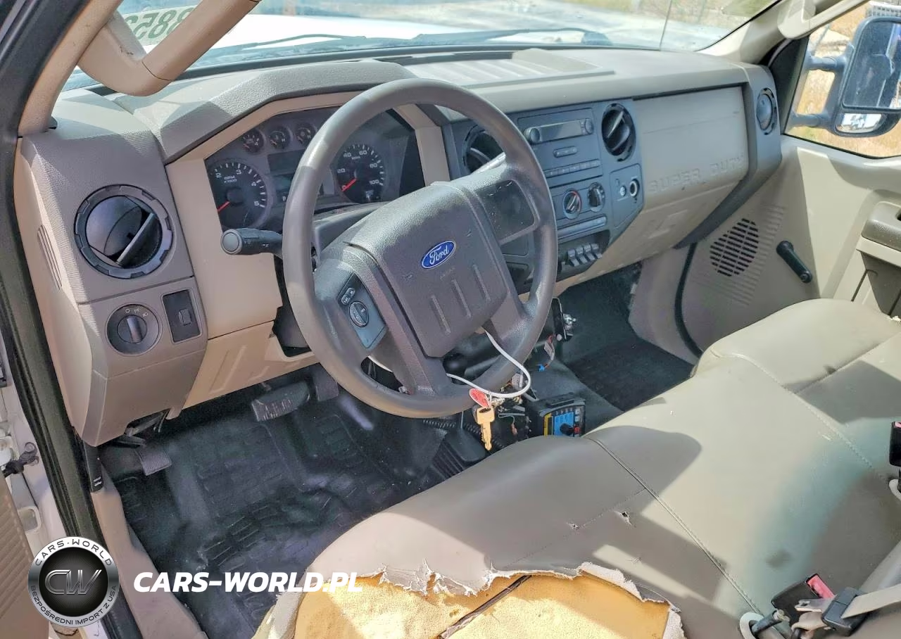 2008 Ford F550 Super Duty VIN:1FDAF57R08EB01702 - 8
