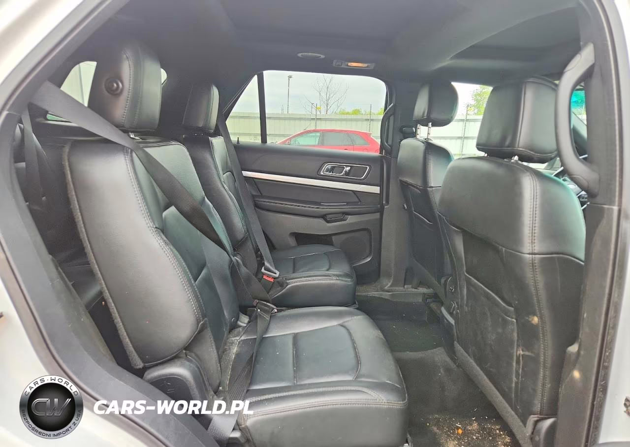2016 Ford Explorer Xlt VIN:1FM5K8DH4GGC96765 - 11