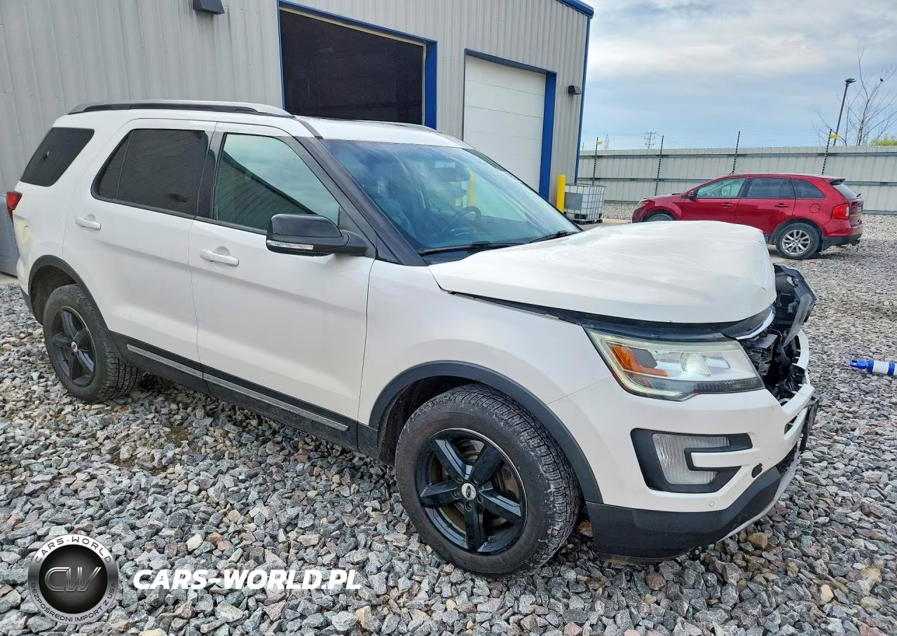 2016 Ford Explorer Xlt VIN:1FM5K8DH4GGC96765 - 4
