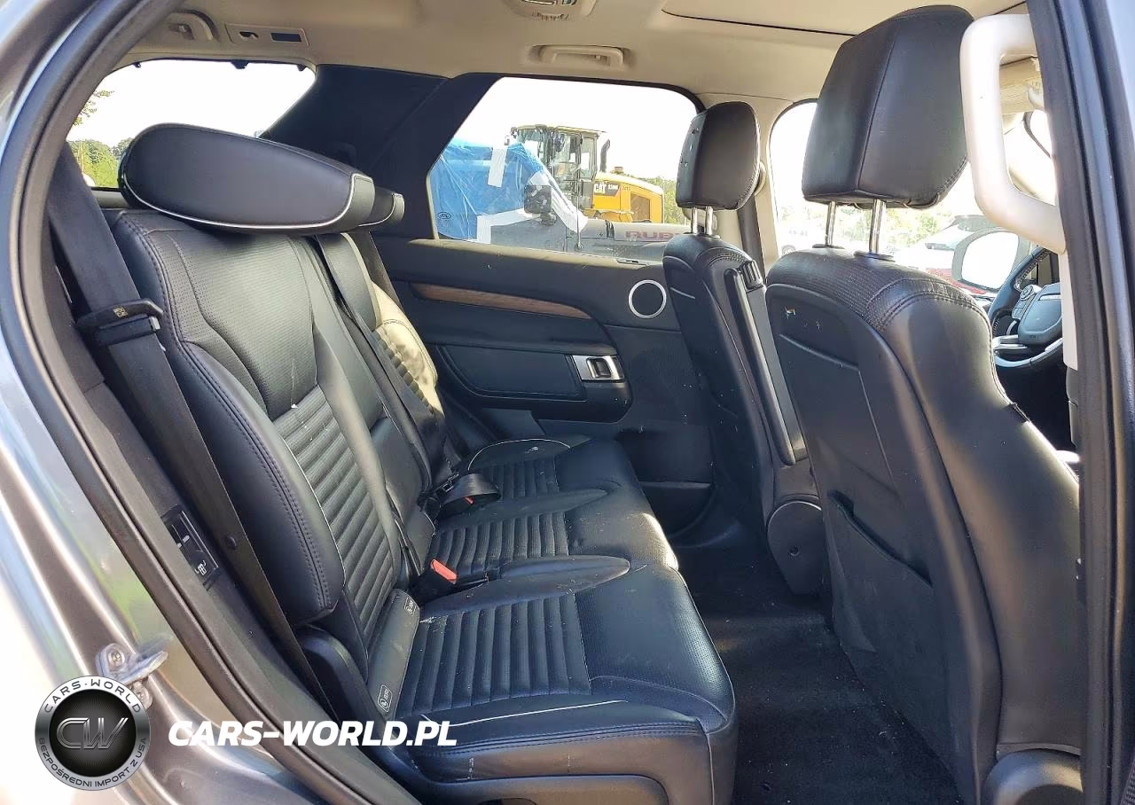 2018 Land Rover Discovery Hse VIN:SALRR2RK2JA063232 - 11