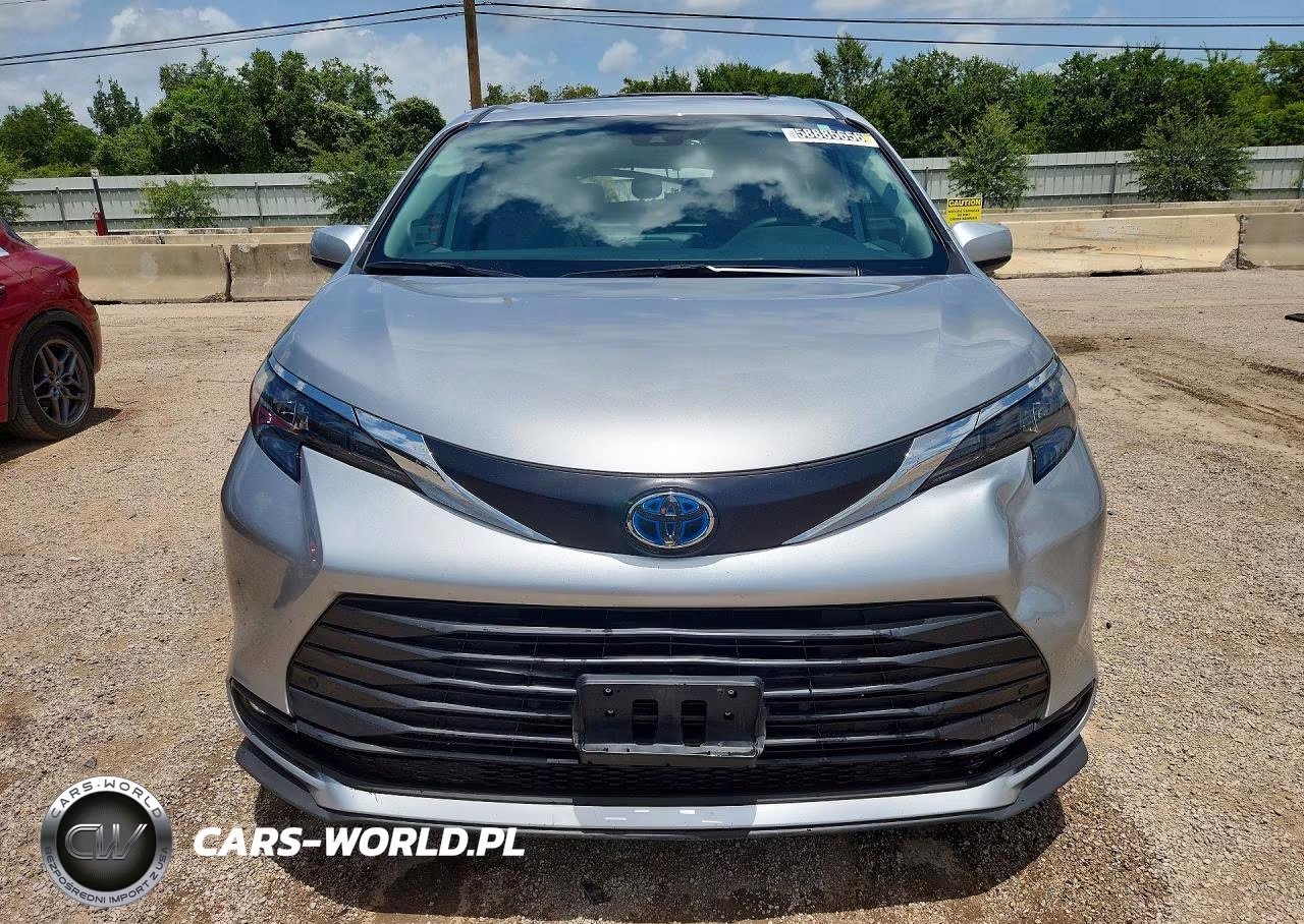 2025 Toyota Sienna Xle 8-Passenger VIN:5TDJRKEC2SS275684 - 5