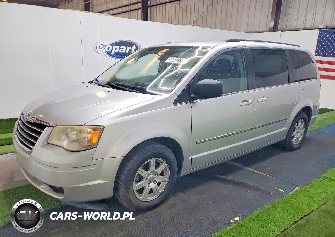 2010 Chrysler Town & Country Touring Plus