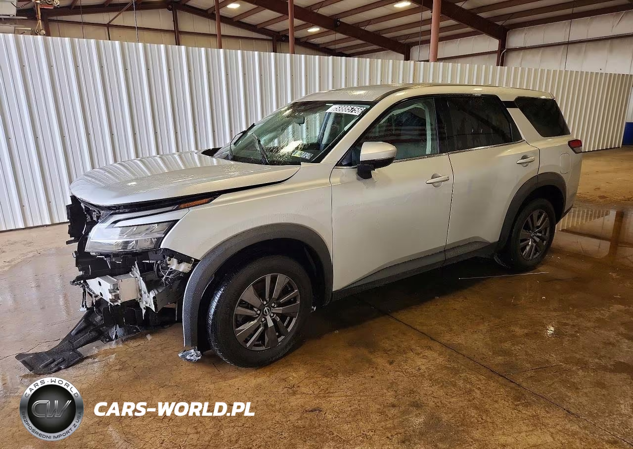 2022 Nissan Pathfinder S
