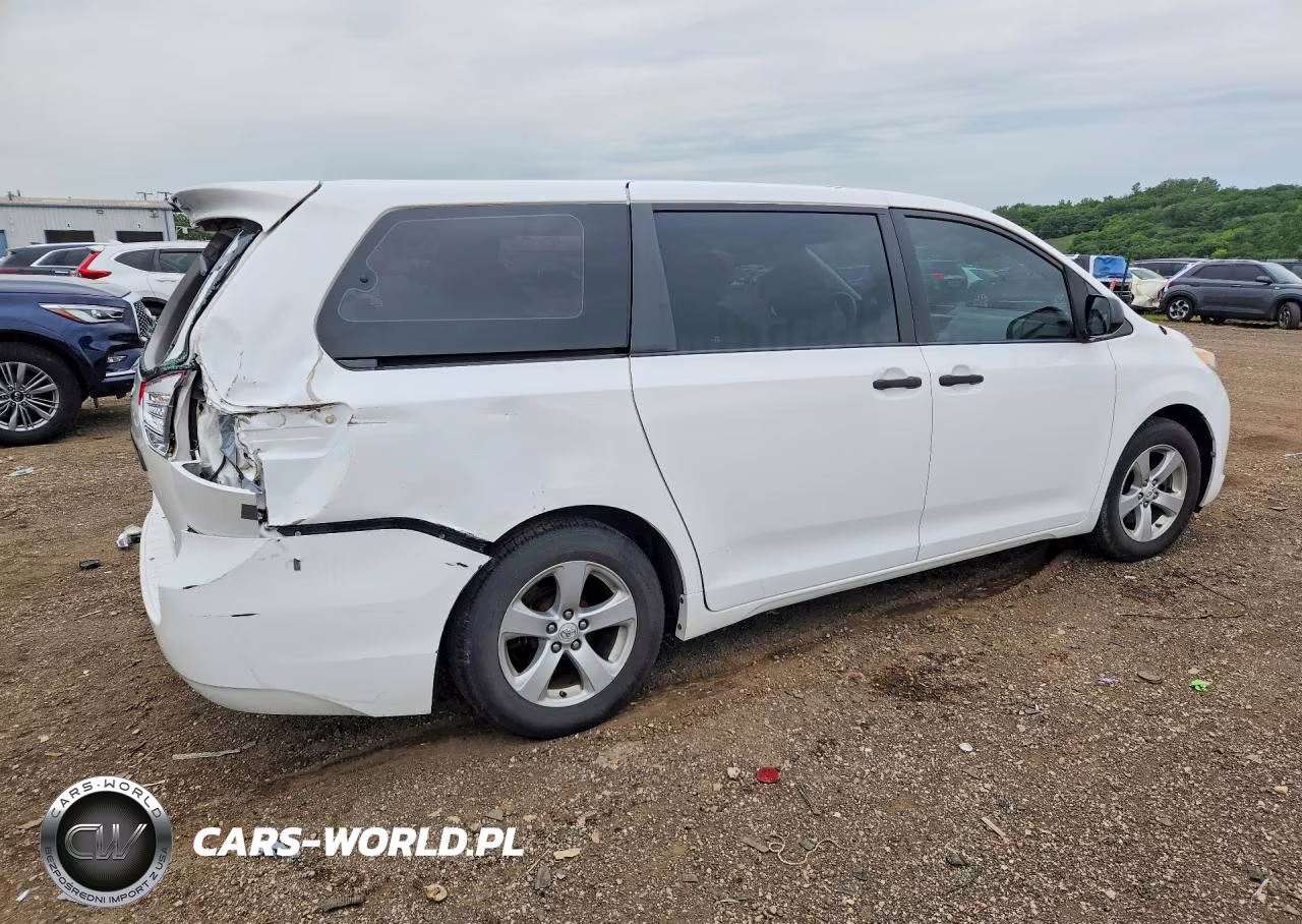 2012 Toyota Sienna Base 7-Passenger VIN:5TDZK3DC9CS259126 - 3