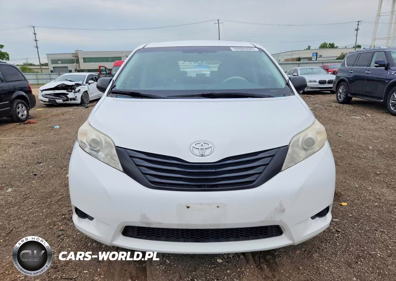 2012 Toyota Sienna Base 7-Passenger VIN:5TDZK3DC9CS259126 - 5