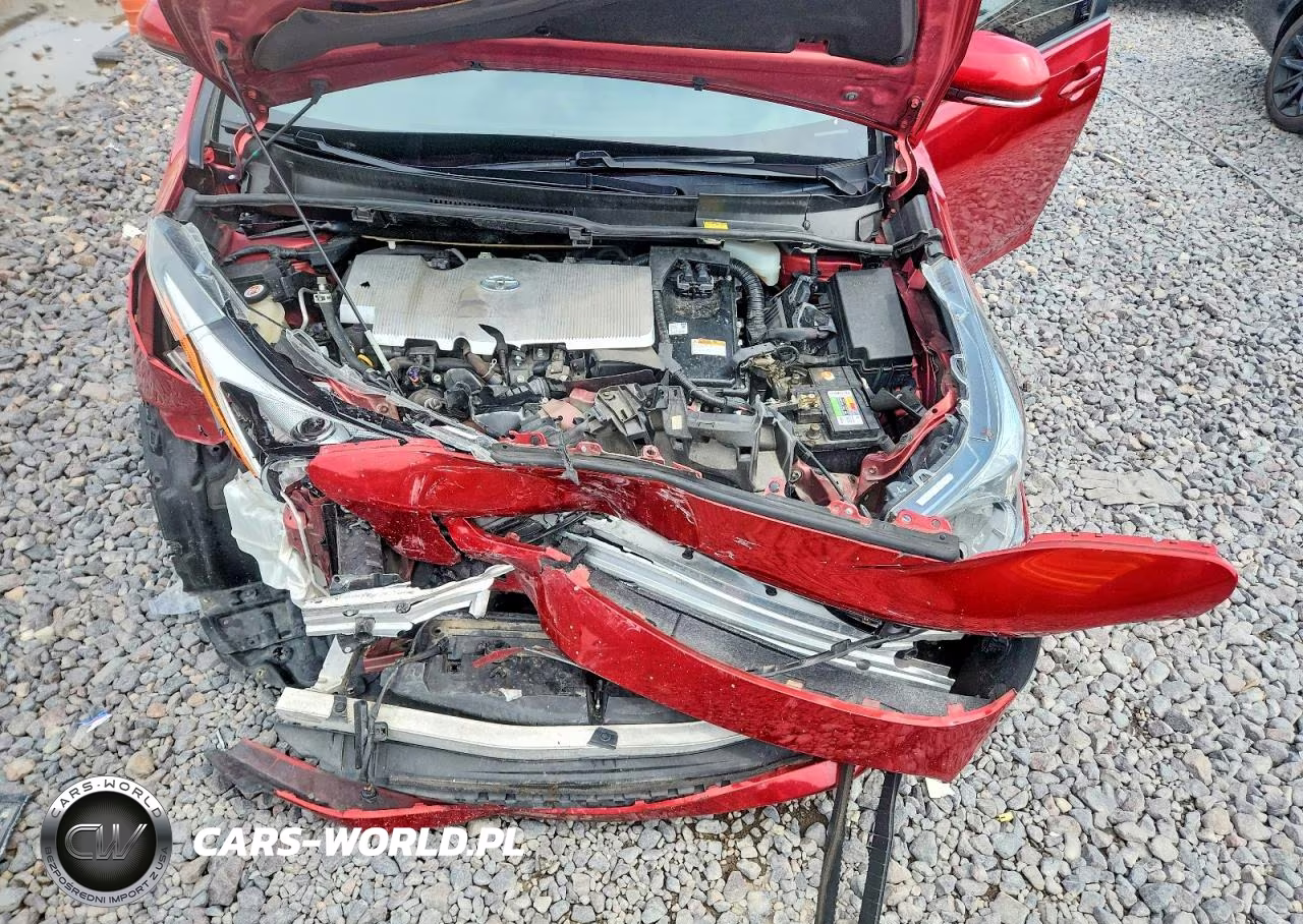 2018 Toyota Prius Two VIN:JTDKBRFU5J3071731 - 11