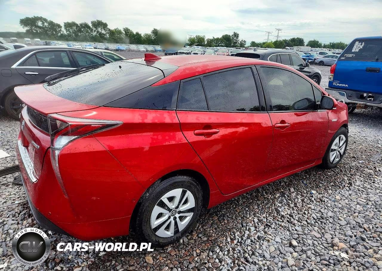 2018 Toyota Prius Two VIN:JTDKBRFU5J3071731 - 3