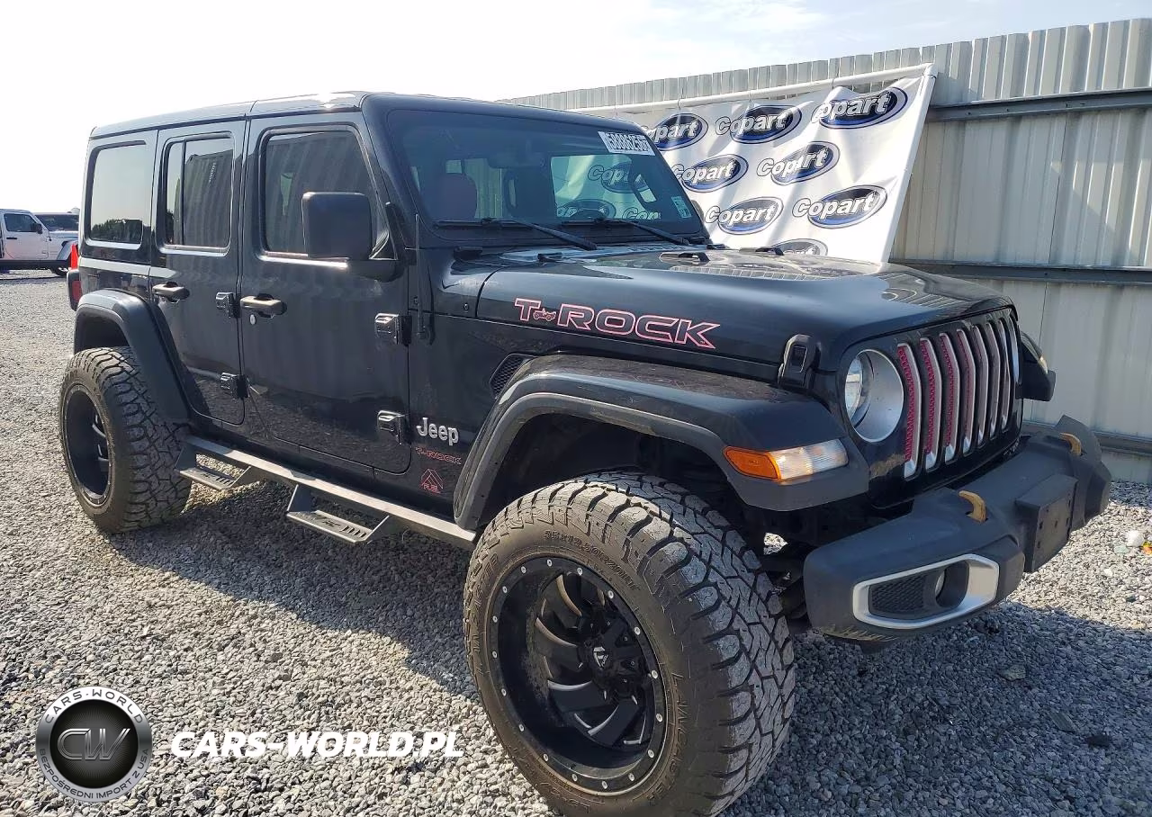 2020 Jeep Wrangler Unlimited Sahara VIN:1C4HJXENXLW221135 - 4