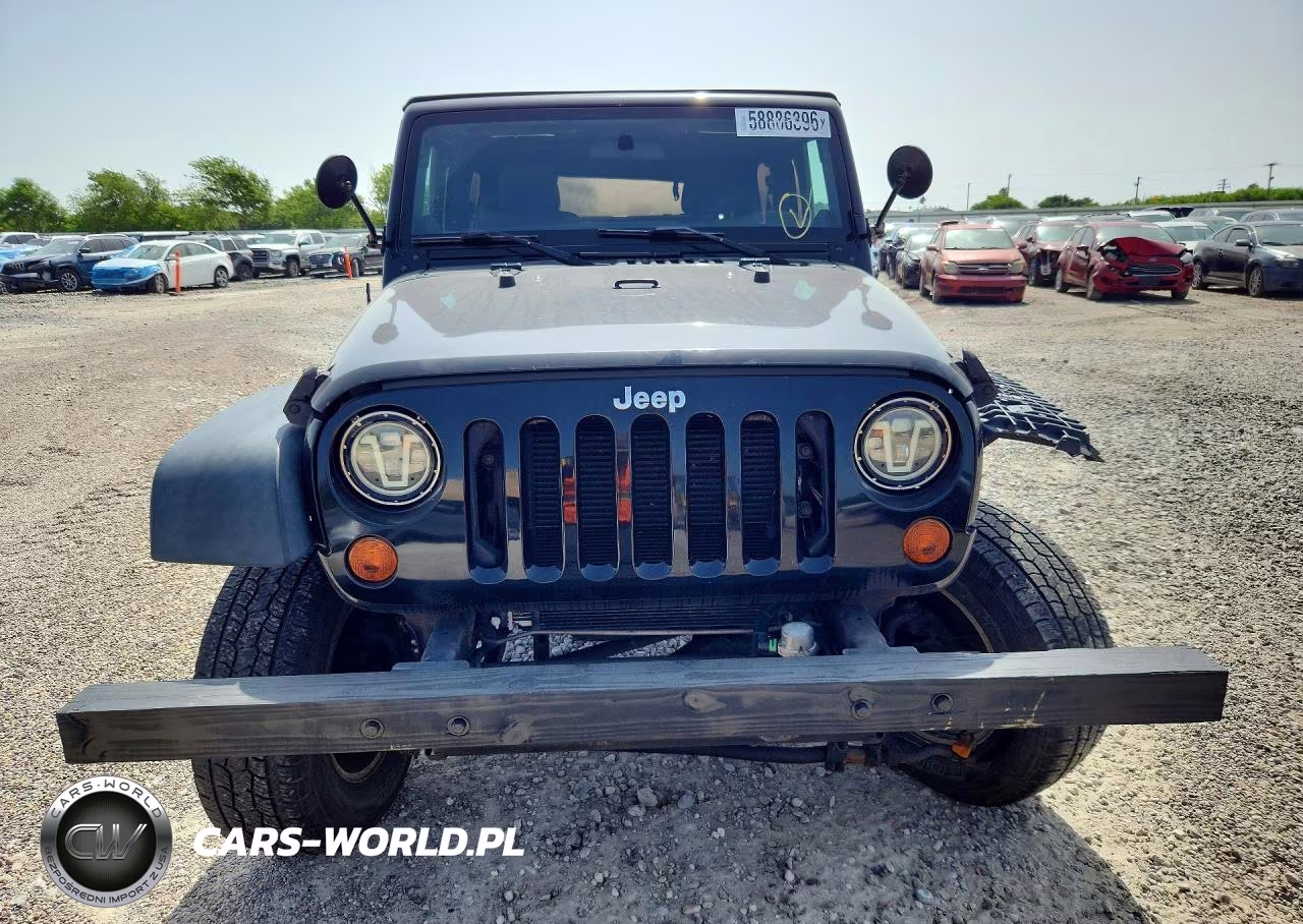 2013 Jeep Wrangler Sport VIN:1C4AJWAG1DL691494 - 5