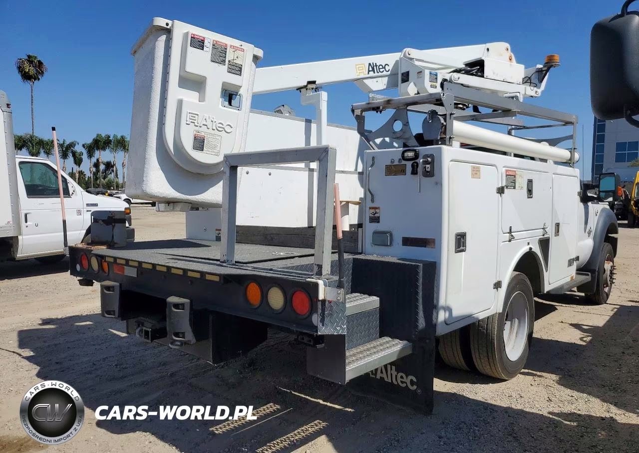 2014 Ford F450 Super Duty VIN:1FDUF4GT6EEA94494 - 3