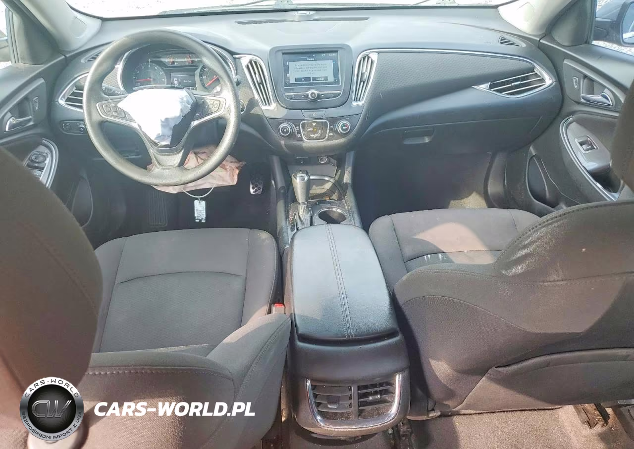 2017 Chevrolet Malibu Lt VIN:1G1ZE5ST7HF270051 - 8